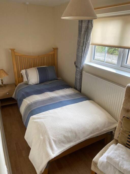 Field Cottage Whittlesey Bagian luar foto